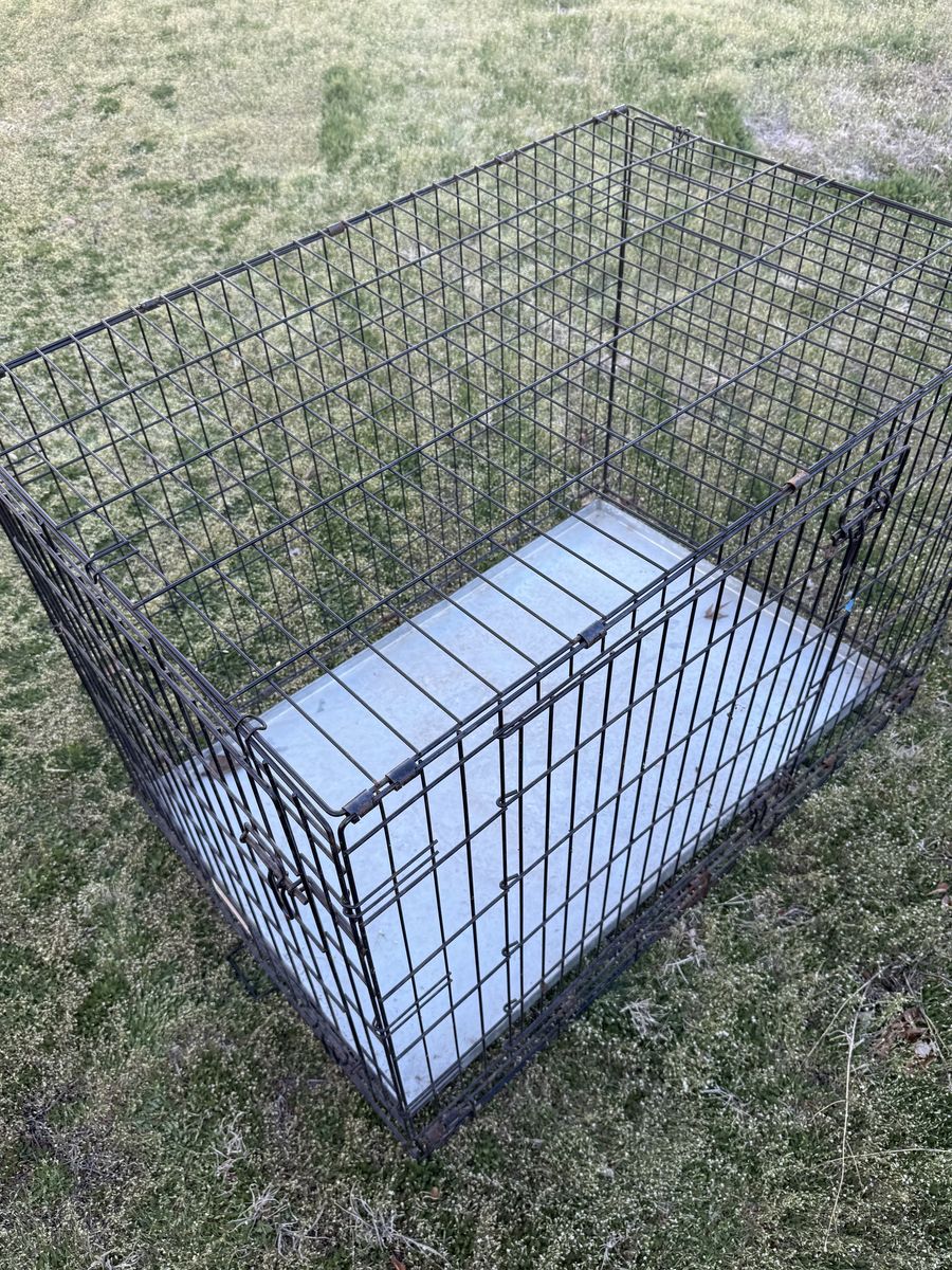 Metal Dog Crate With Metal Pan