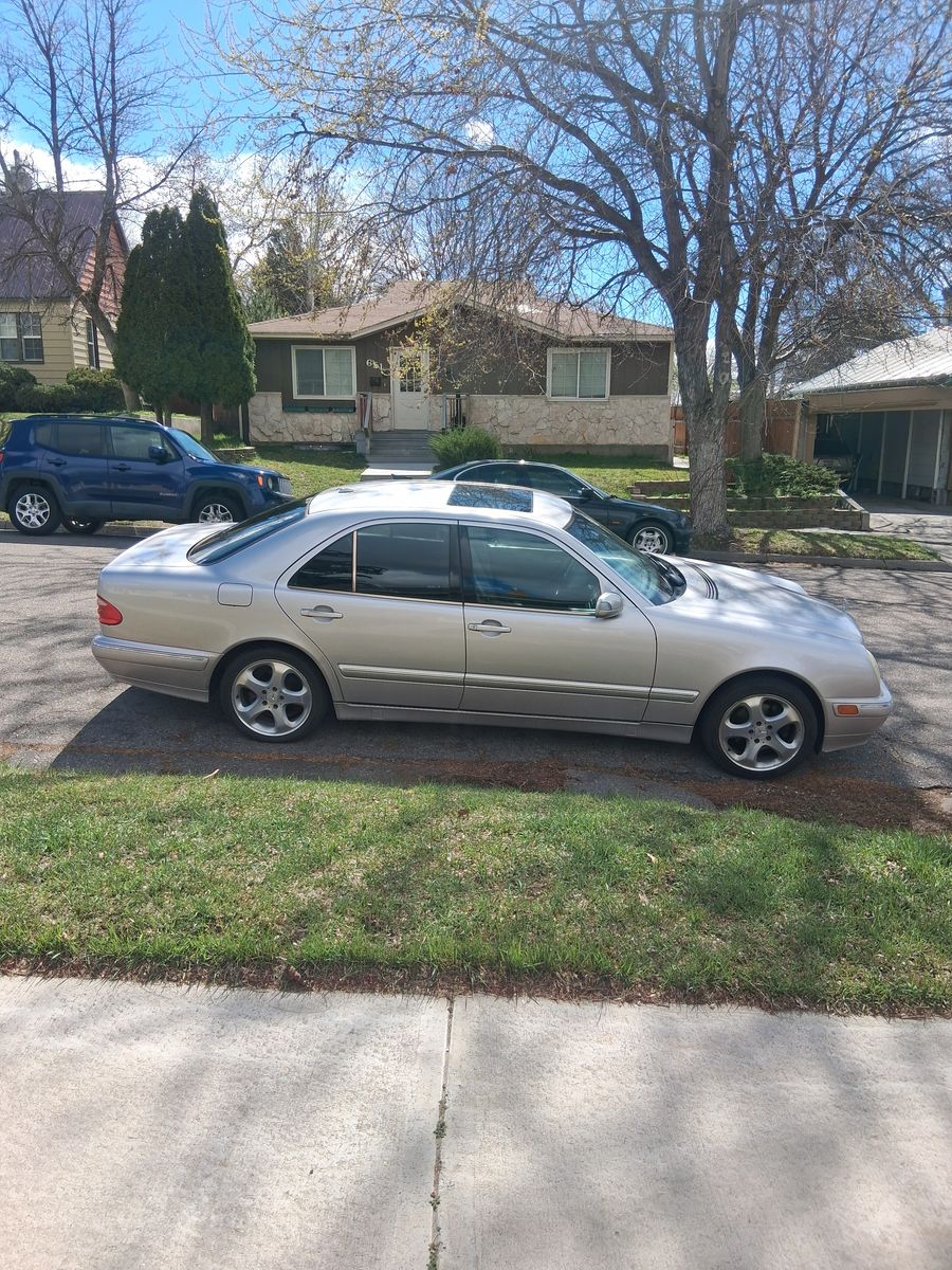 2002 Mercedes-Benz E-Class E 320 4MATIC