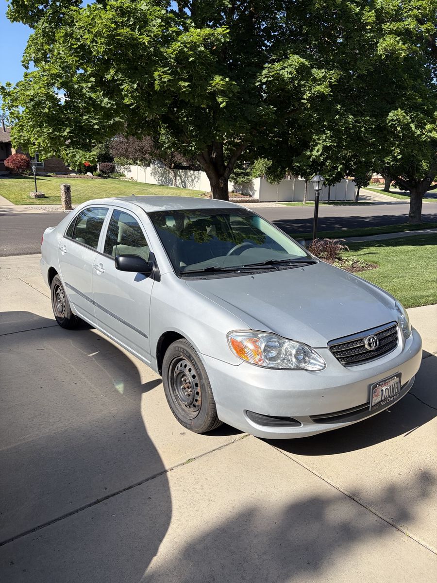 2005 Toyota Corolla CE