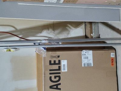 Closet rod/Shower bar