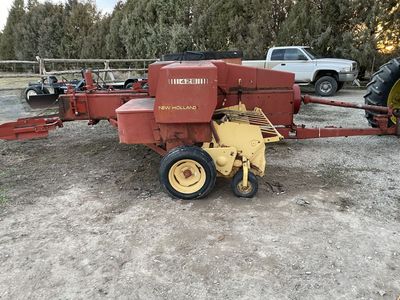 New Holland Small Baler