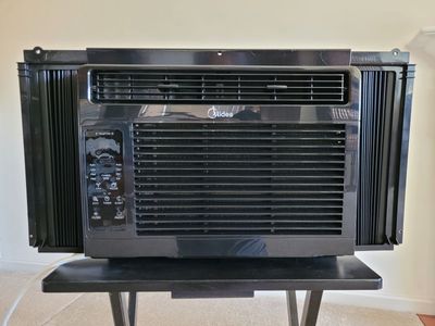 Midea air conditioner 6,000 btu