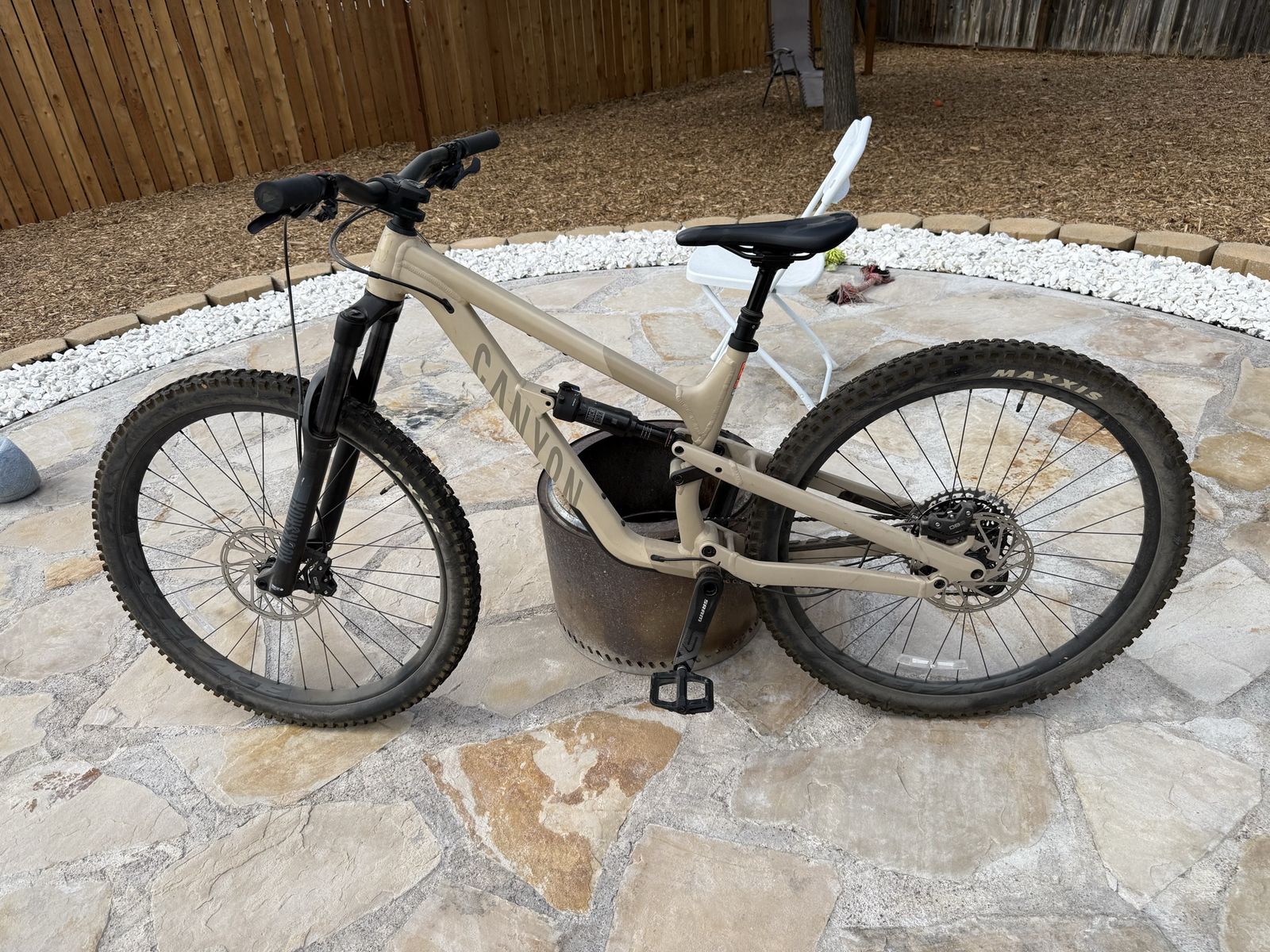 Canyon Full Suspension Mountain Bike - Tan / RockShox