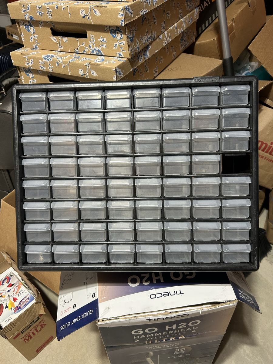 Akro-Mils 64 drawer tool craft organizer bin