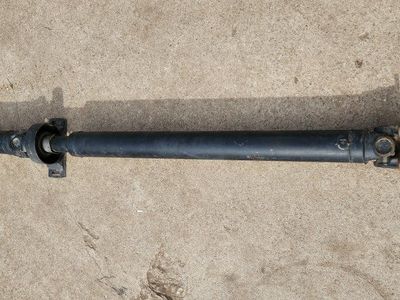 BMW 325i driveline (manual)