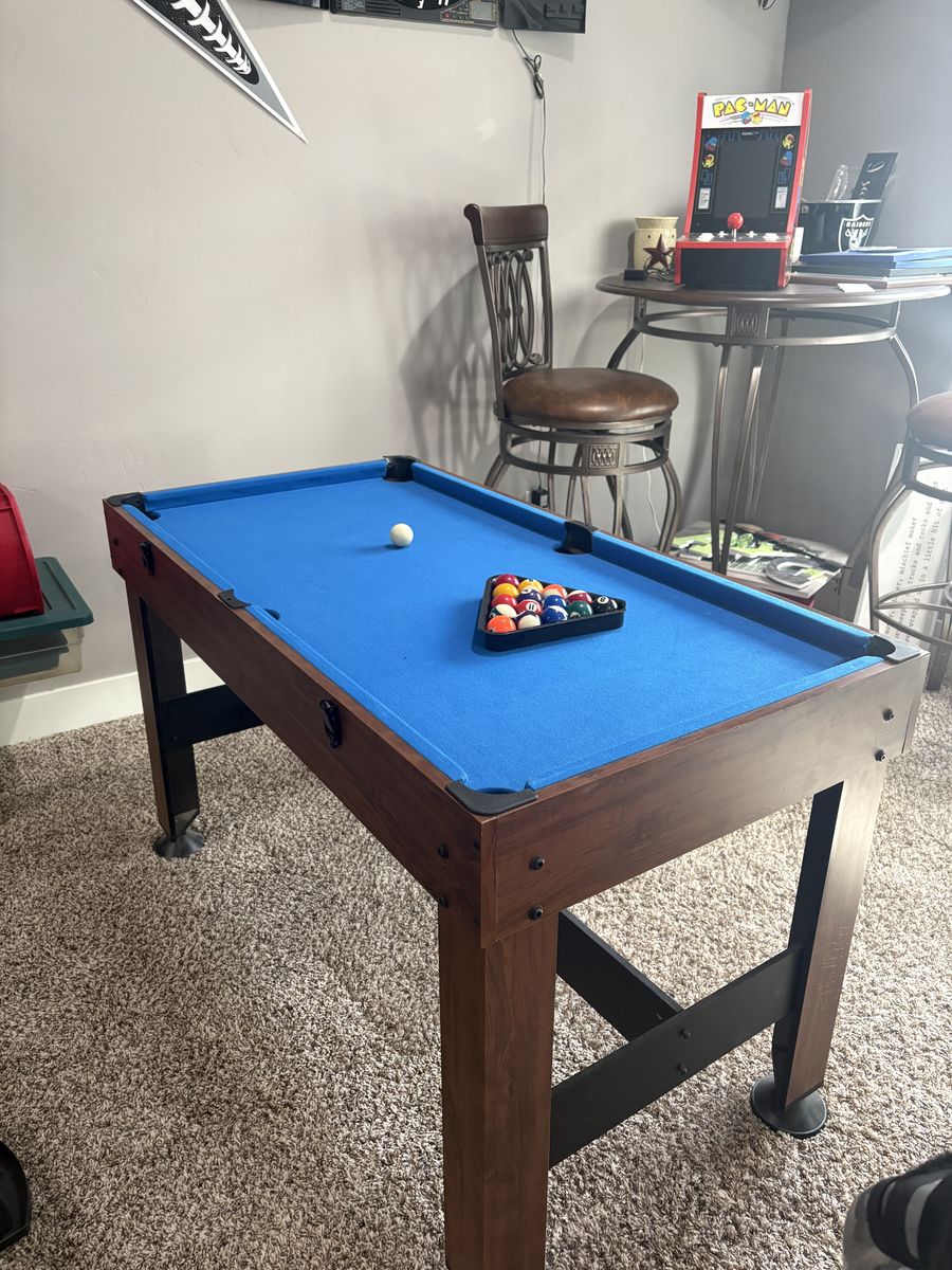 4 in 1 Sports Table: Pool, Ping pong, Air Hockey, and Foosball