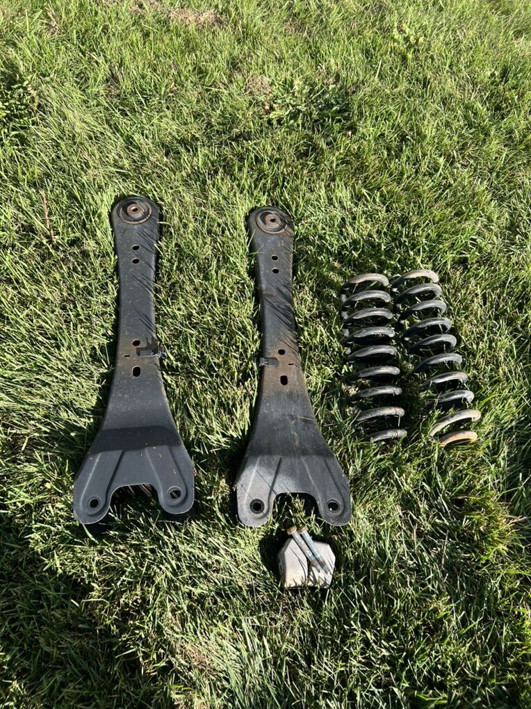 05-16 Ford F250,f350 Radius Arms Springs Level Kit