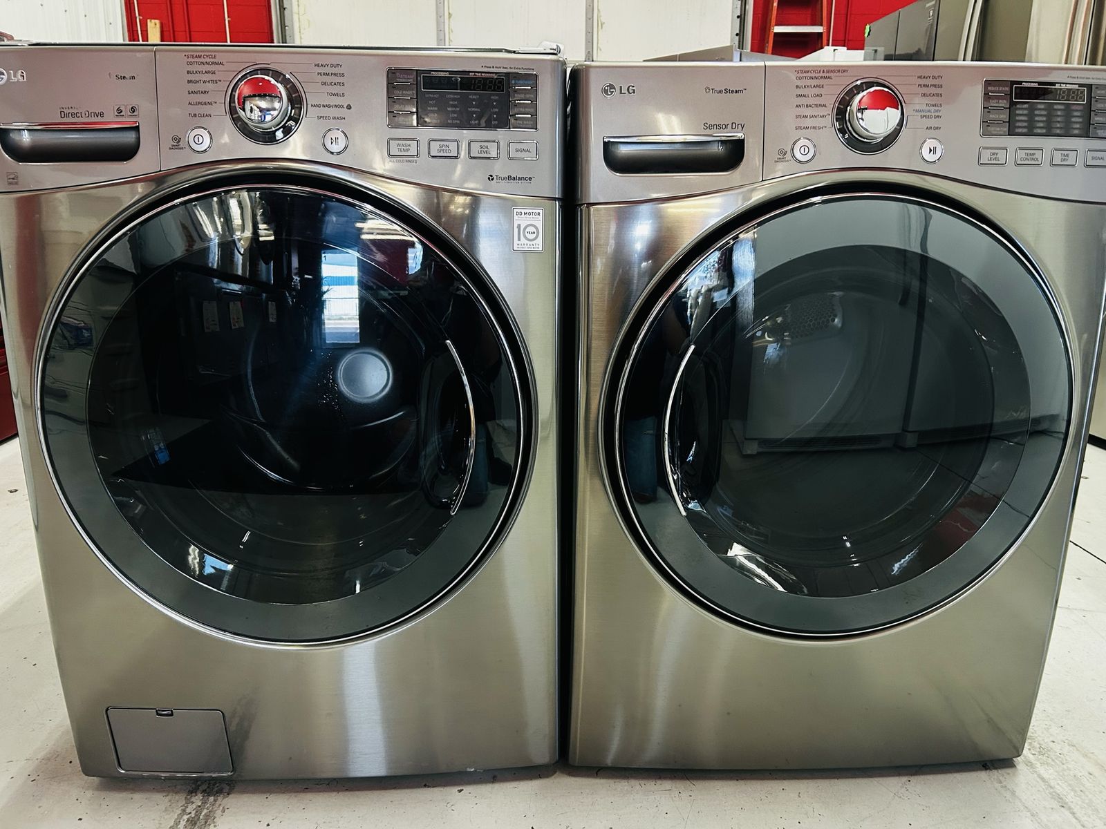 Lg Steam Electric Front Load Set With Stacking Kit