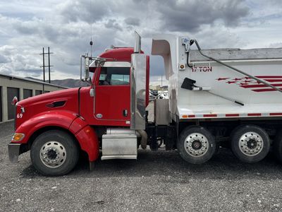 386 Peterbilt 2010 Dump Truck 17 Ton