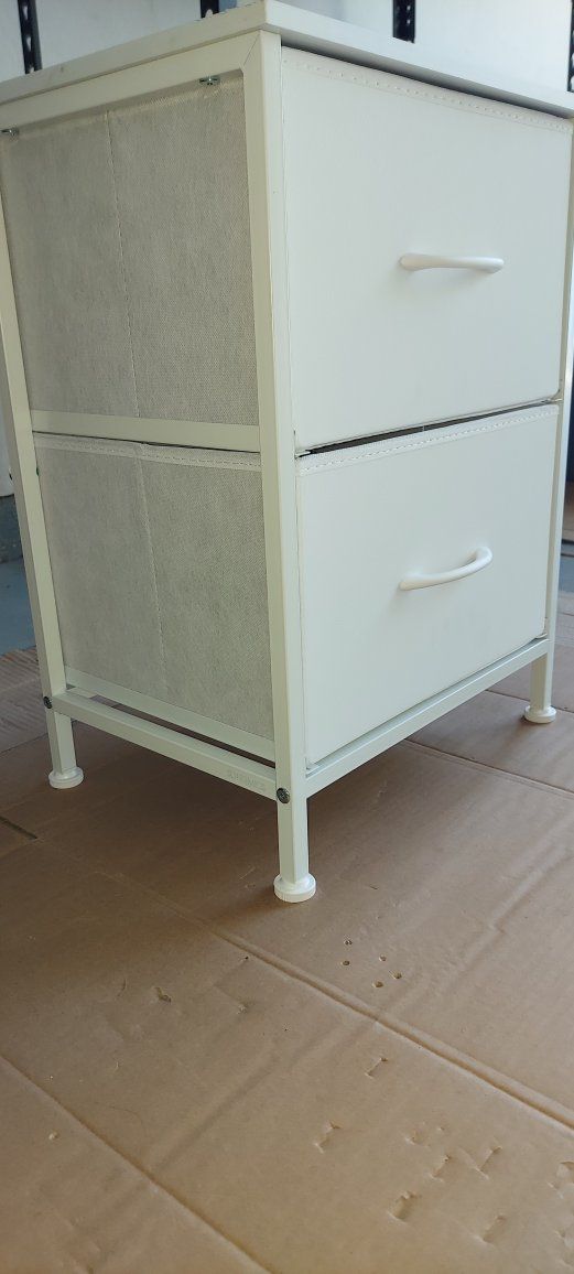 white dresser night stand
