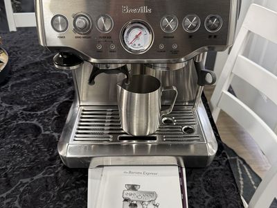 Breville Barista Express Espresso Machine w/ Built-In Grinder