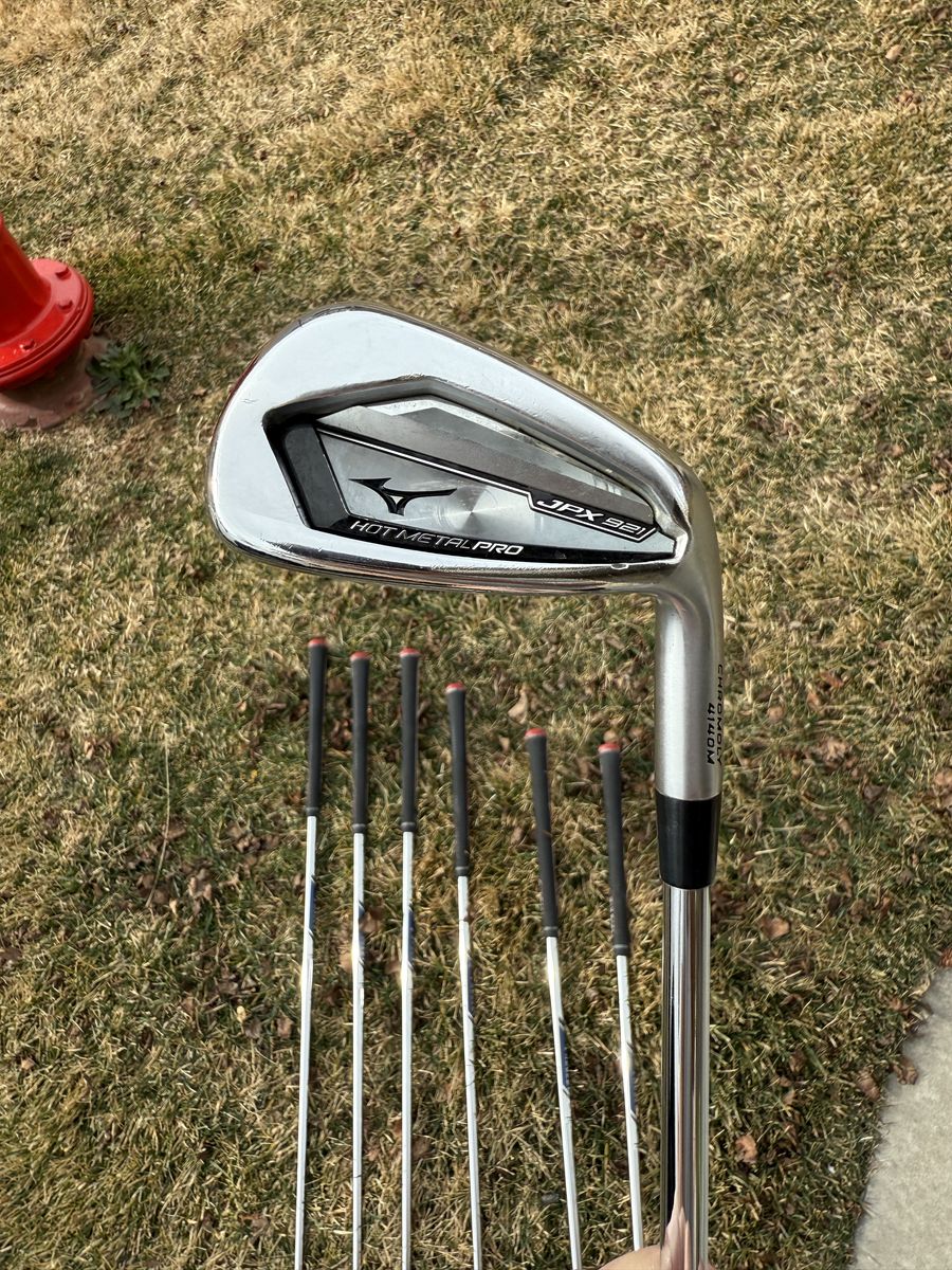 Mizuno JPX 921 Hot Metal Pro Irons 4-PW Great condition