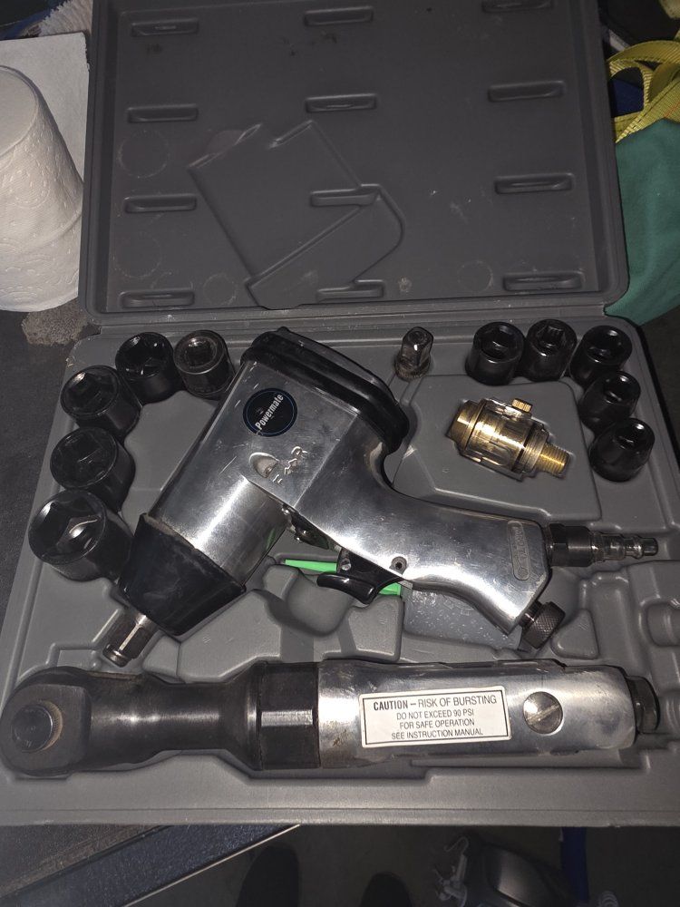 impact guns and impact sockets