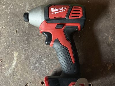 Milwaukee M12 Impact Driver 1/4" Hex Cordless (Tool Only) - Used