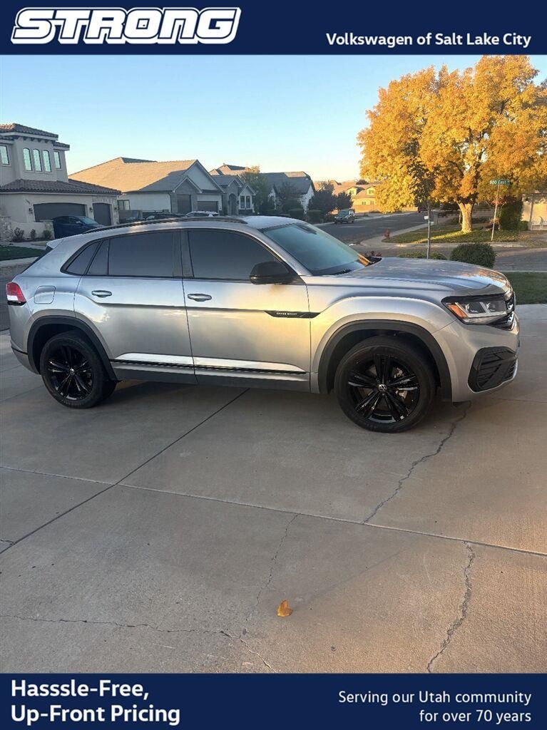 2023 Volkswagen Atlas Cross Sport V6 SEL R-Line Black 4Motion