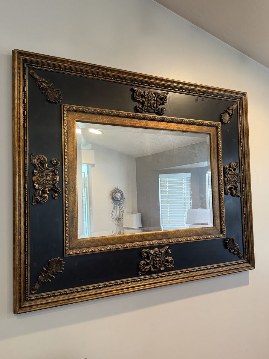 Decorative Wall Mirror
