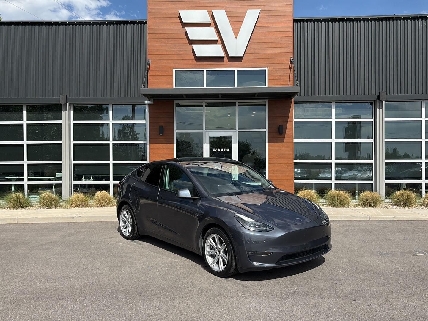 2023 Tesla Model Y Long Range