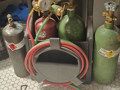 Oxy-acetelyne torch for brazing