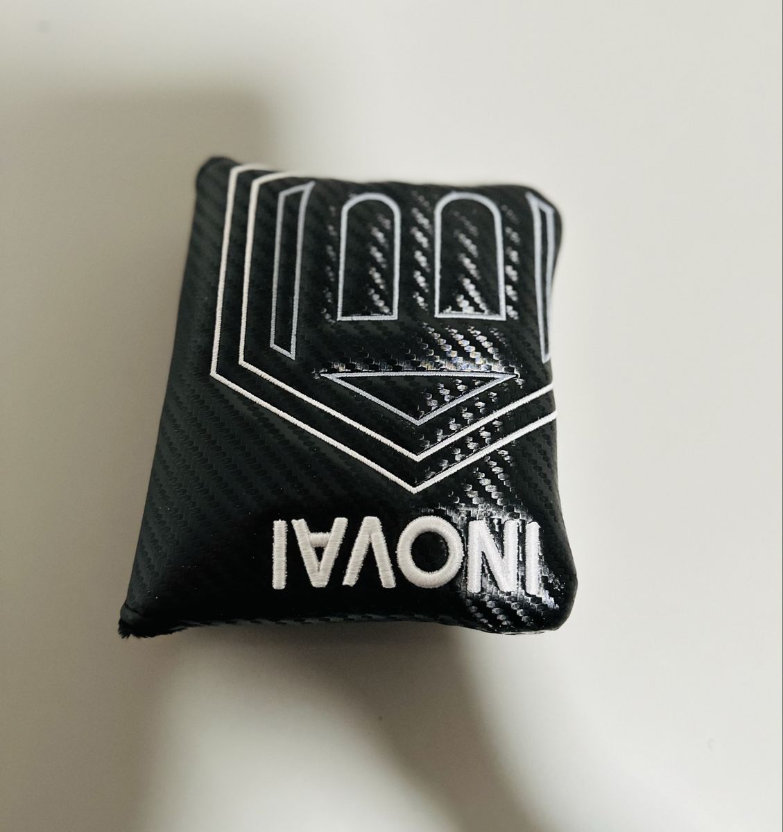 Bettinardi INOVAI Putter Cover - Milled in USA - Black Carbon Fiber Style - Mallet Headcover