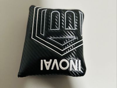 Bettinardi INOVAI Putter Cover - Milled in USA - Black Carbon Fiber Style - Mallet Headcover