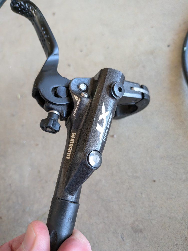 FULL SET. Shimano Deore XT BR-M8000 Hydraulic Disc Brake Set - Front & Rear