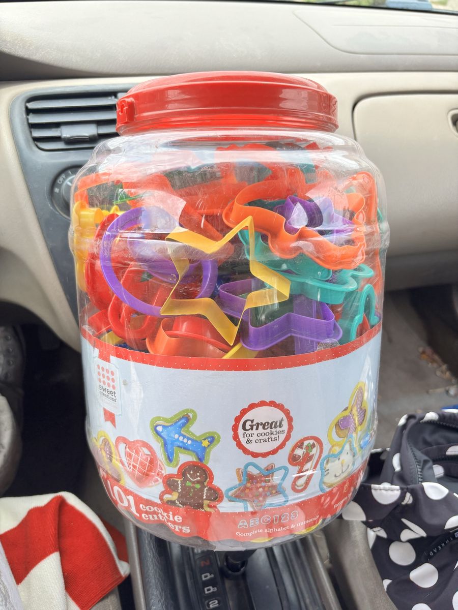 101-Piece Cookie Cutter Set