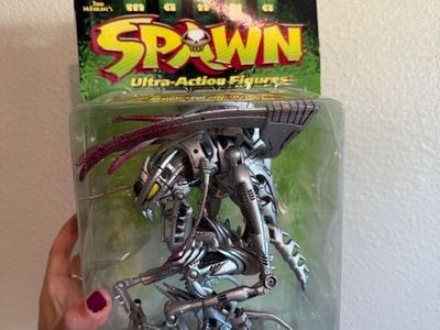 LOT of Sealed Todd McFarlane Action Figures - SPAWN, Sin City $150 OBO