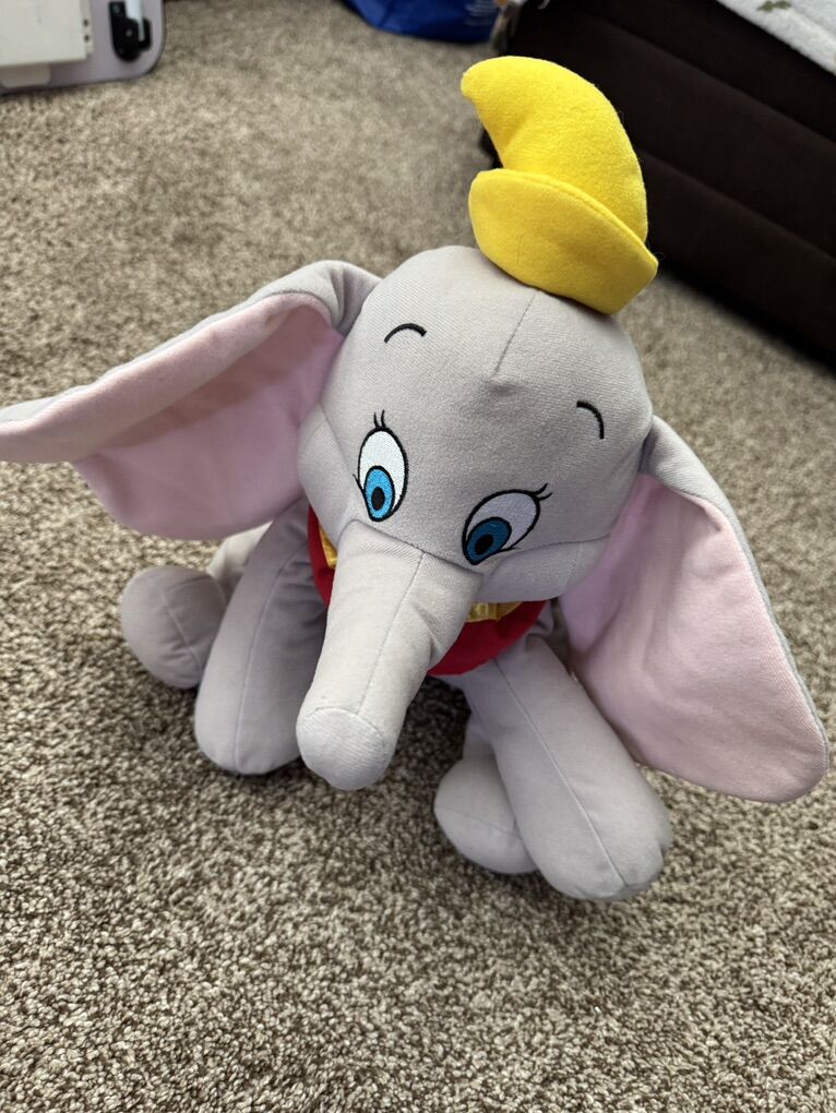 Dumbo plush 14''