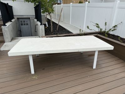 Free Large outdoor concrete table