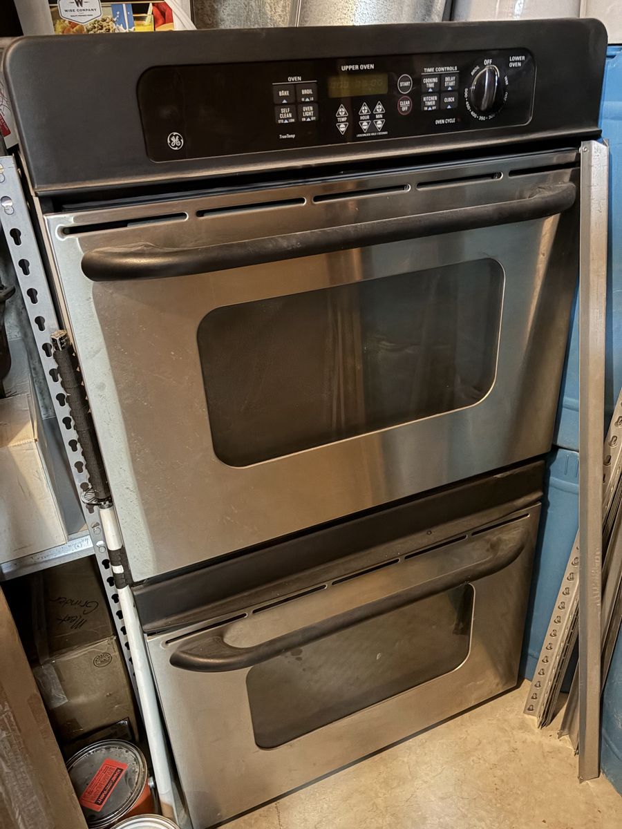FREE - GE TrueTemp Stainless Steel Built-In Electric Double Wall Oven