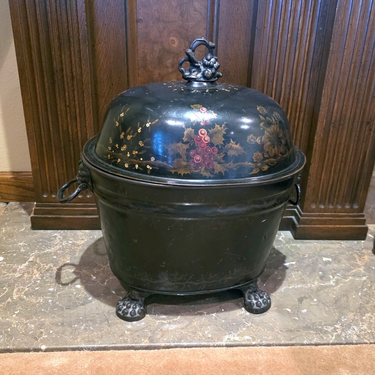 Main image 7