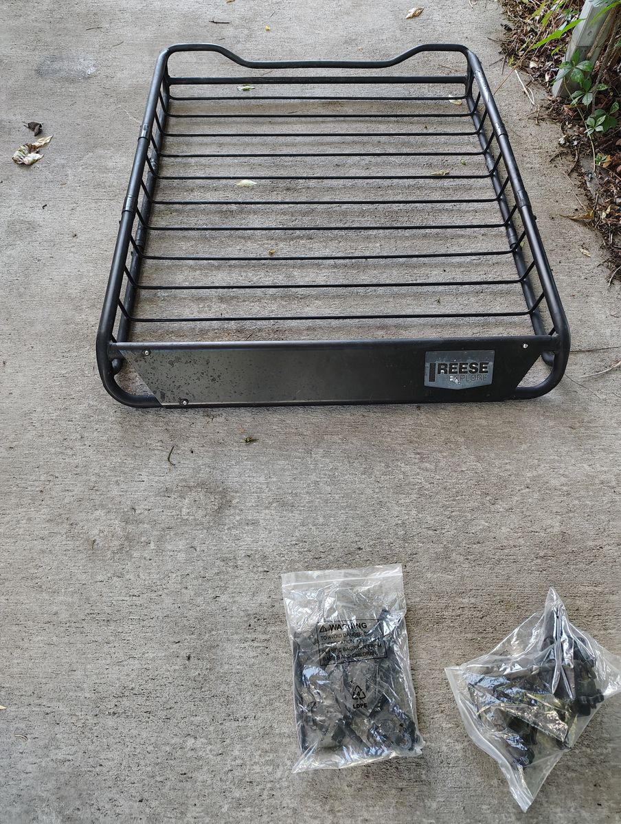 REESE ROOF CARGO RACK 35" WIDE, 44" LONG
