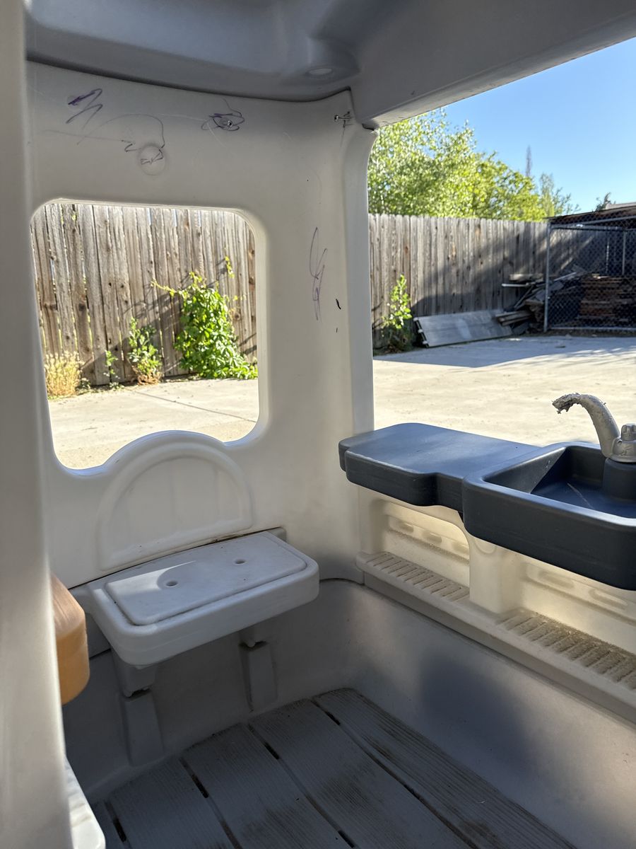 Step 2 camper/play set