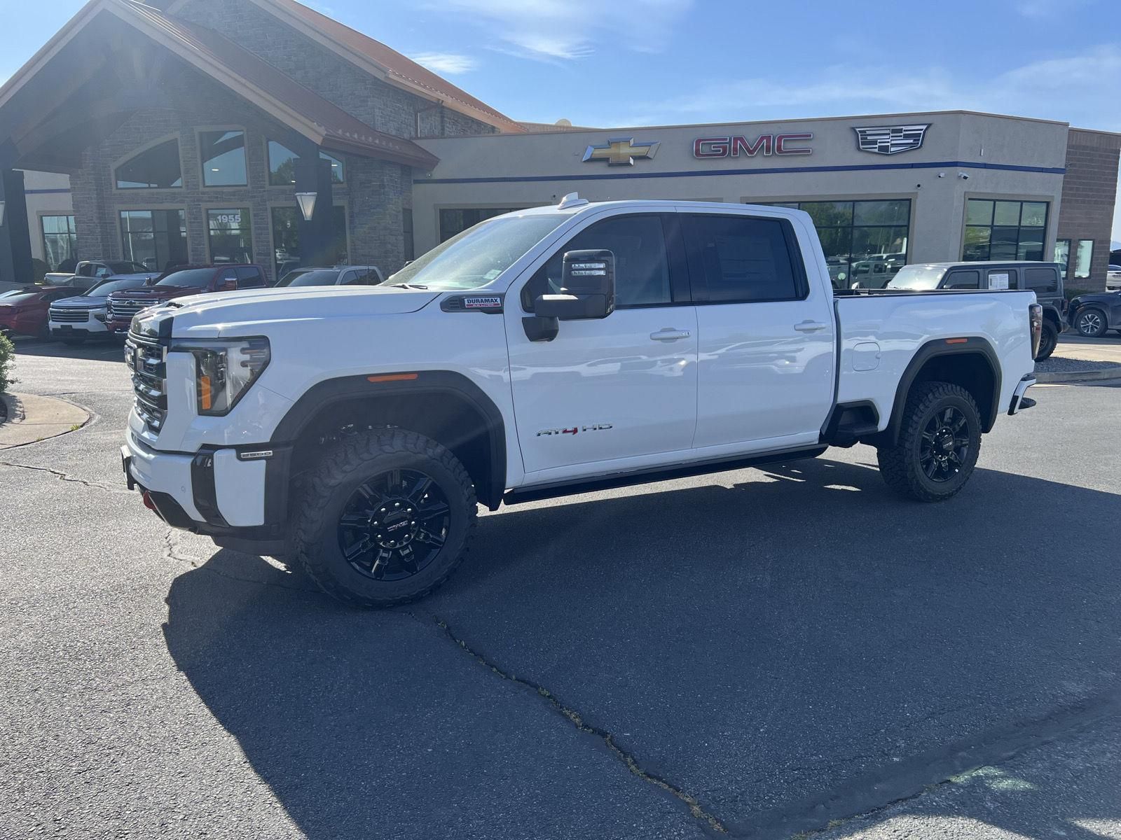 2026 GMC 2500 AT4