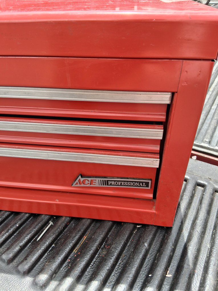 Ace Professional 3 Droor Top Tool Box Great Condition!