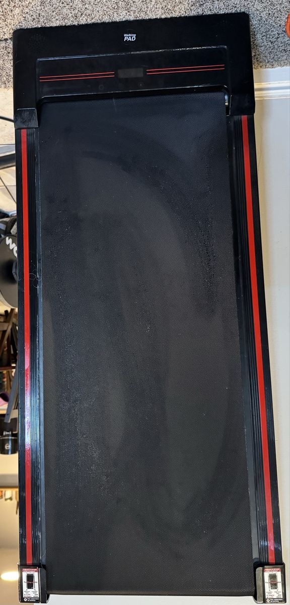 WalkingPad with remote