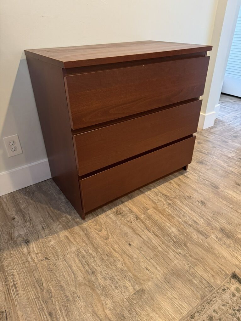 3 Drawer Dresser