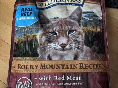 Blue Buffalo Adult Cat Food