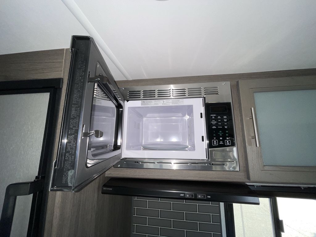 Main image 23