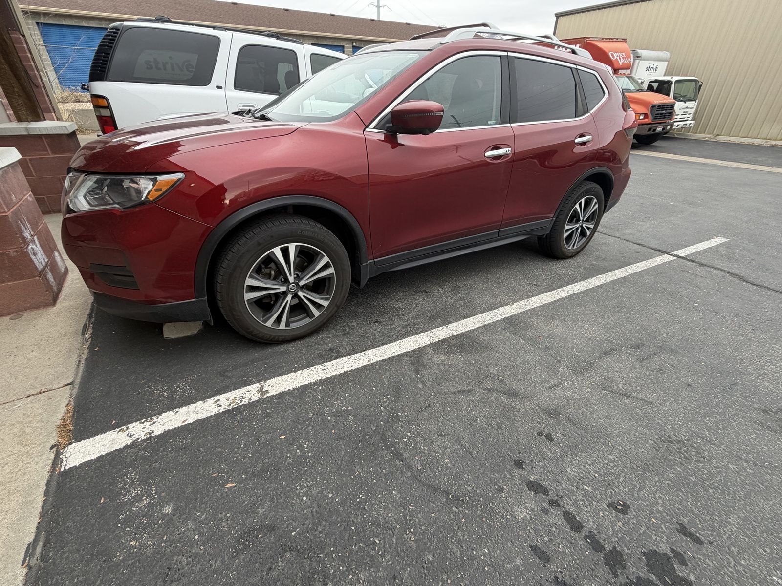 2020 Nissan Rogue SV