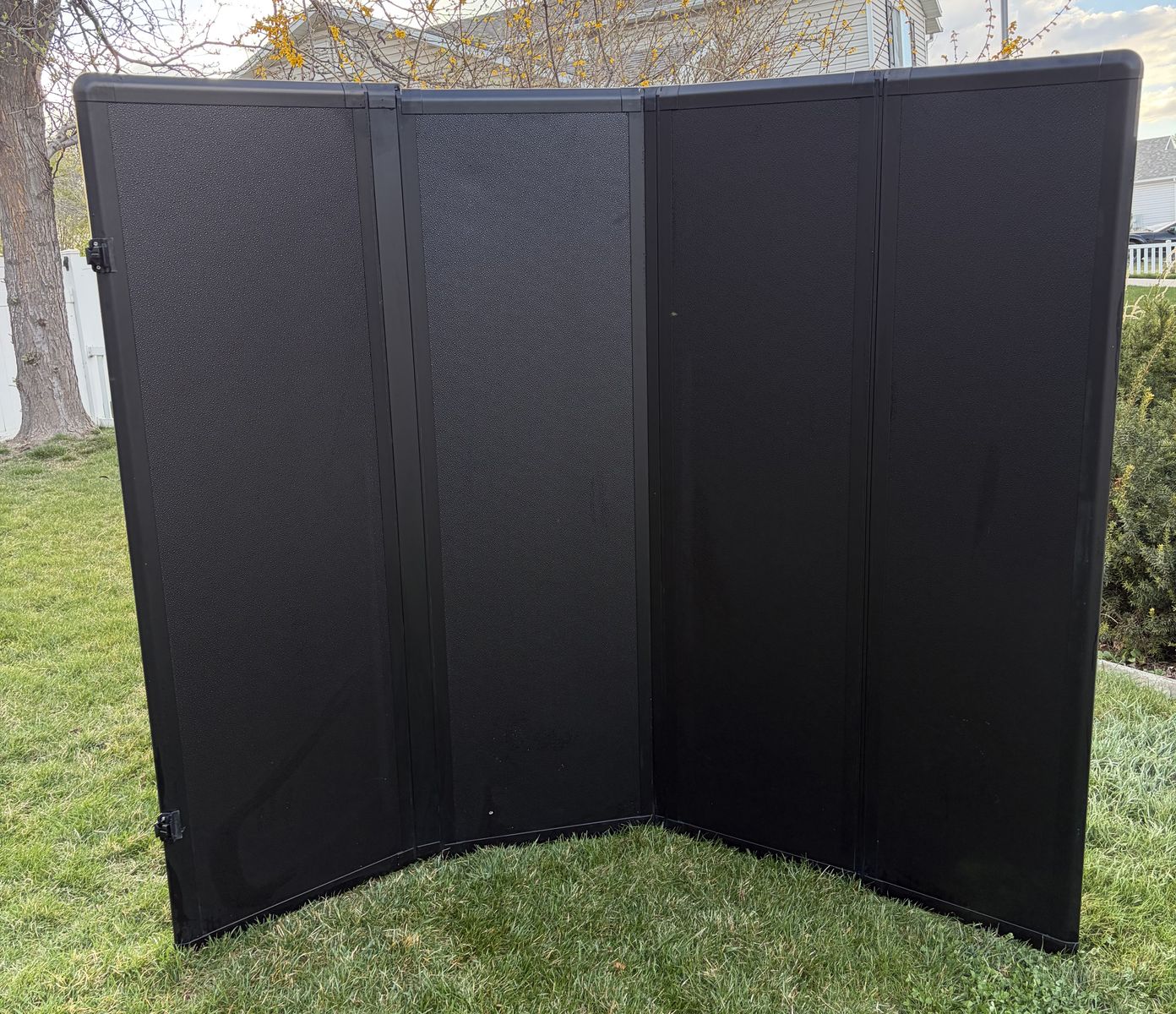 6' 10" Hard Tonneau Cover 4 panel