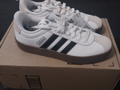 Womens Adidas VL Court 3.0 Size 6.5