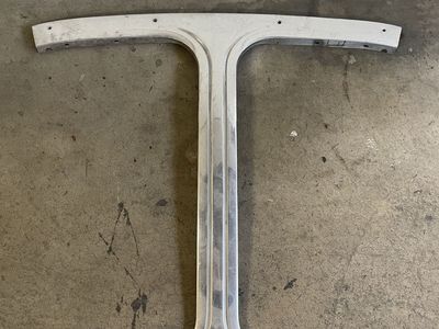 1968-75 Corvette T-Top Center Trim