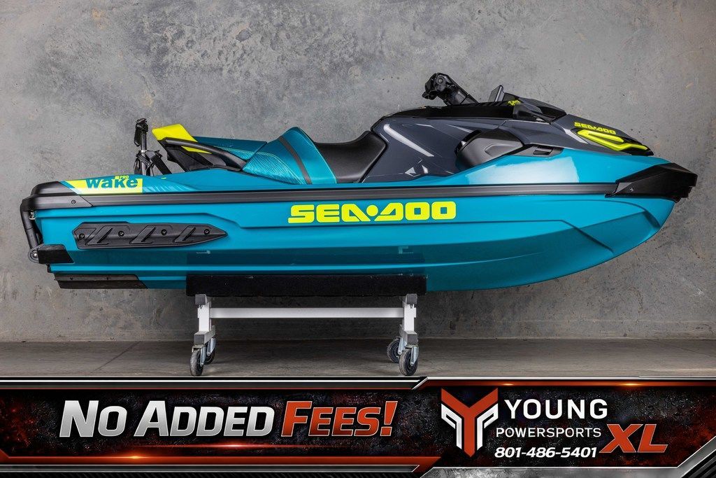 2026 Sea-Doo Wake™ Pro 230
