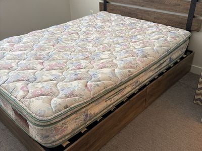 Queen Size Bed Frame and Mattress