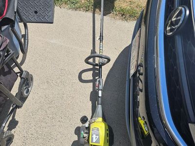 RYOBI GAS POWERED TRIMMER