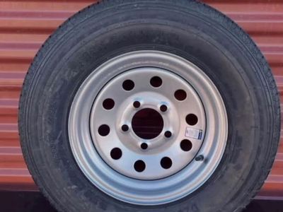 Free Country ST 205/75 D 15 Trailer Tire Mounted on New Silver Mod Wheel 5 on 5 Brand New