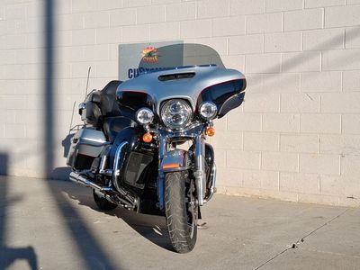 2015 Harley Davidson FLHTK Limited Ultra Classic