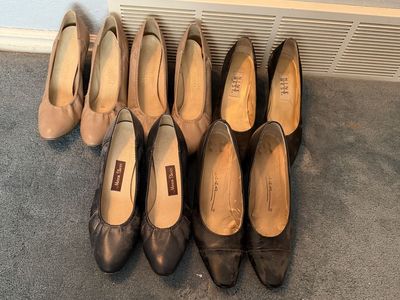 Women’s size 8 heels $5 each cash/venmo in Provo FCFS