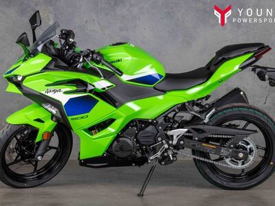 2026 Kawasaki Ninja® 500